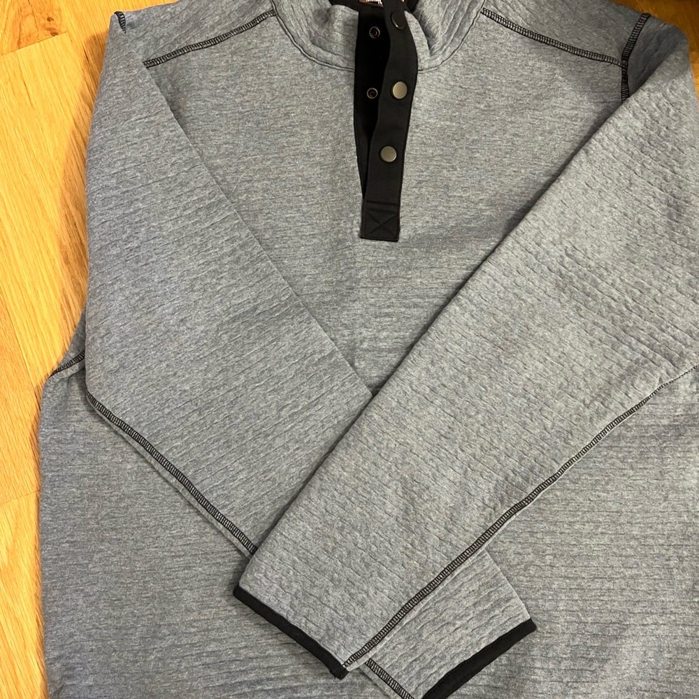 Men's Gray Sweater